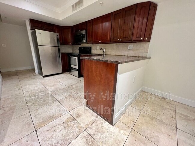 Photo - 1723 Fontain St Unit A