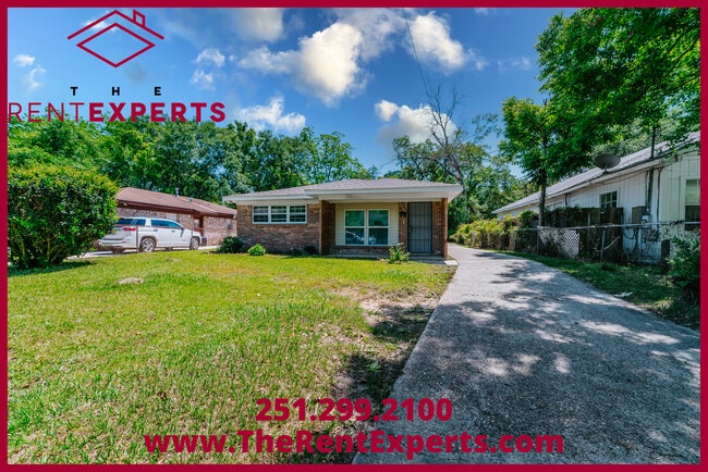 Photo - 2725 Mill St