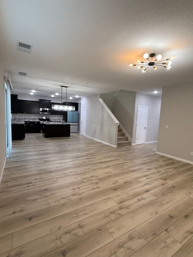 Photo - 3223 Le Bourget Ln