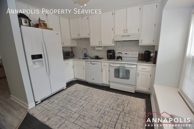 Photo - 1438 Harwick Ct
