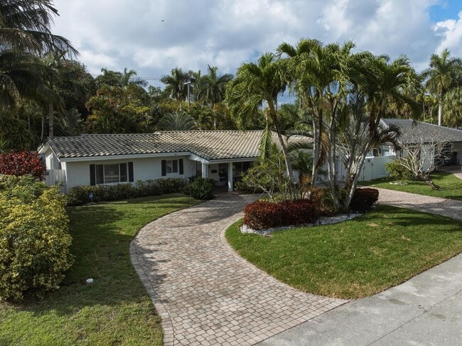 Photo - 3036 NE 19th St