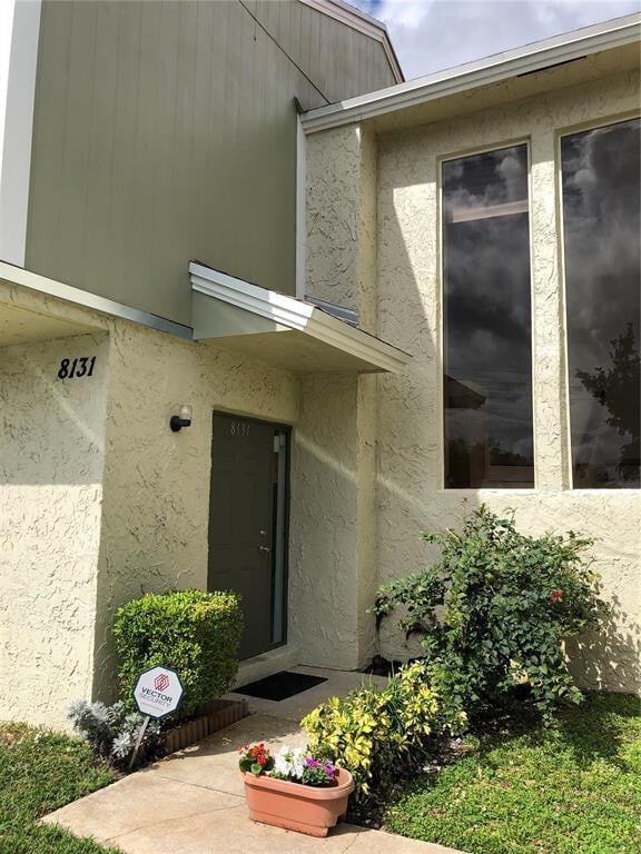 Photo - 8131 Lagos De Campo Blvd