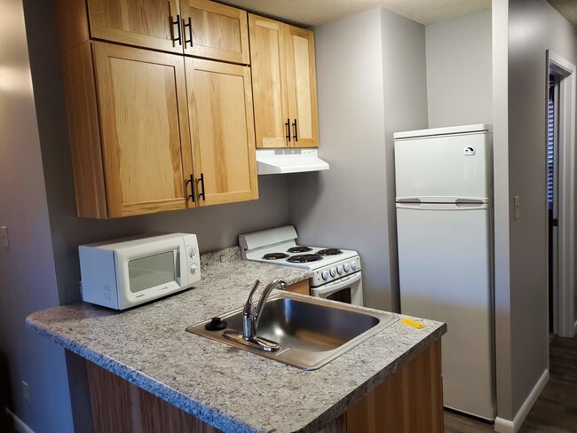 Bailey Student Apartments Available 2027!