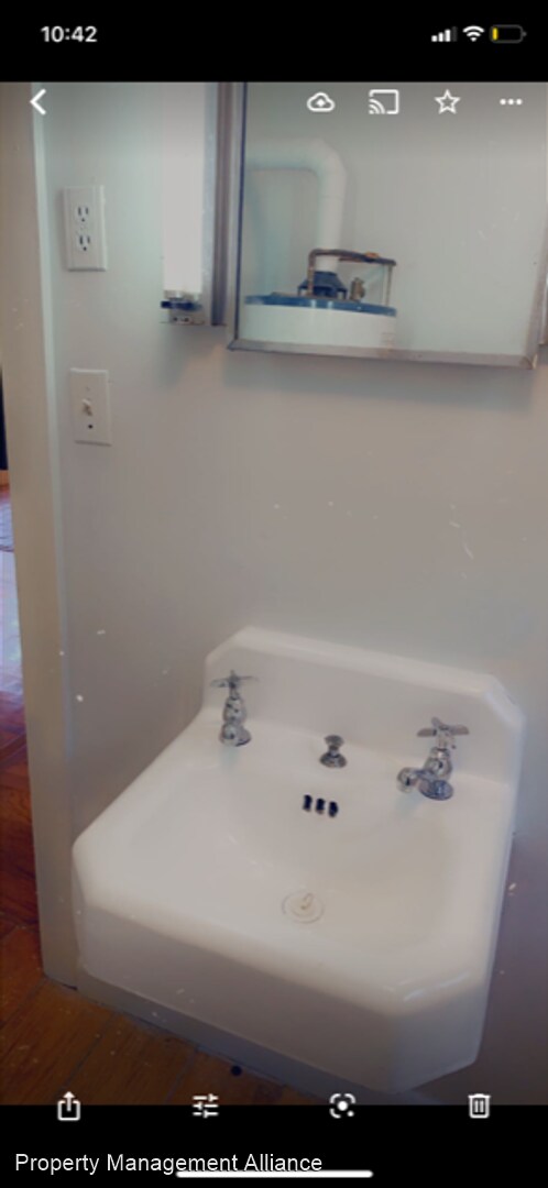 Photo - 1 br, 1 bath House - 211 Lincoln Park Drive