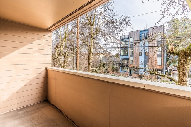 Photo - Park Royal Apartments