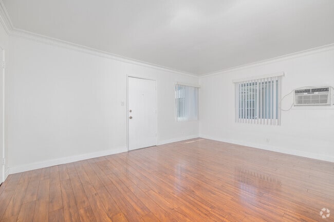 2 habitaciones, 1 baño - 950 pies cuadrados - Sala de estar
