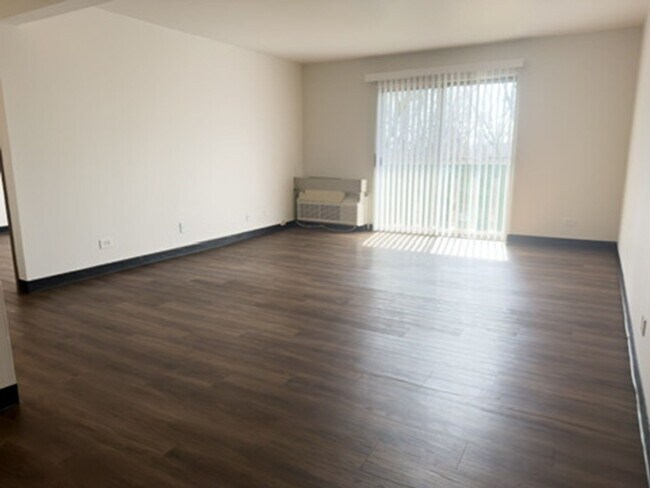 Tan Oak Apartments