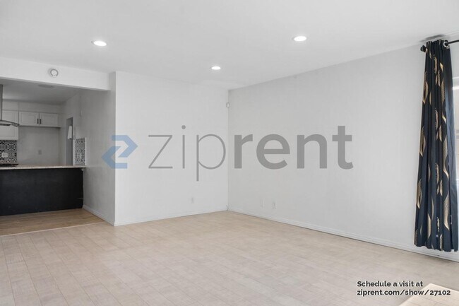 Photo - 6810 Houston St