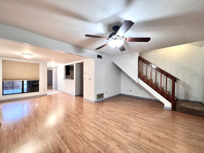Photo - Updated 3 Bedroom, 3 Bathroom Townhome in ...
