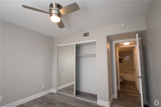 Building Photo - 2968 Juniper Hills Blvd Unit 104 Rental