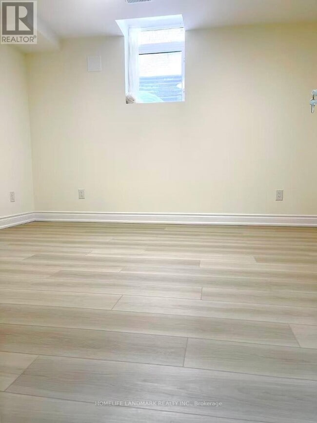 Photo - 252 Borealis Ave