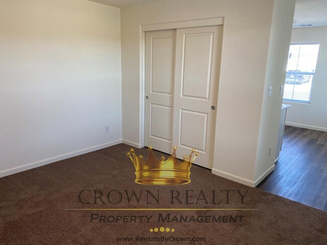 Photo - 1109 E Elkhorn Ave