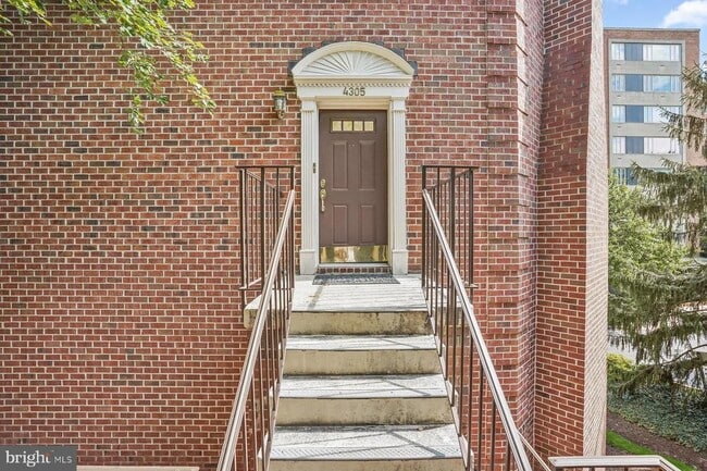 Photo - 4305 Massachusetts Ave NW Apartamento