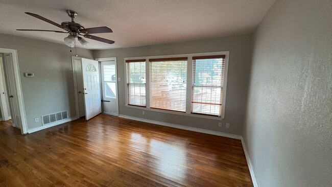 Photo - 1207 Redondo Dr