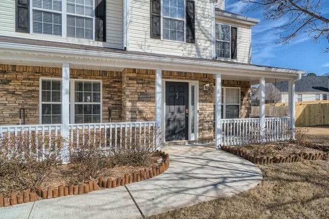 Photo - 391 Lake Valley Dr SW