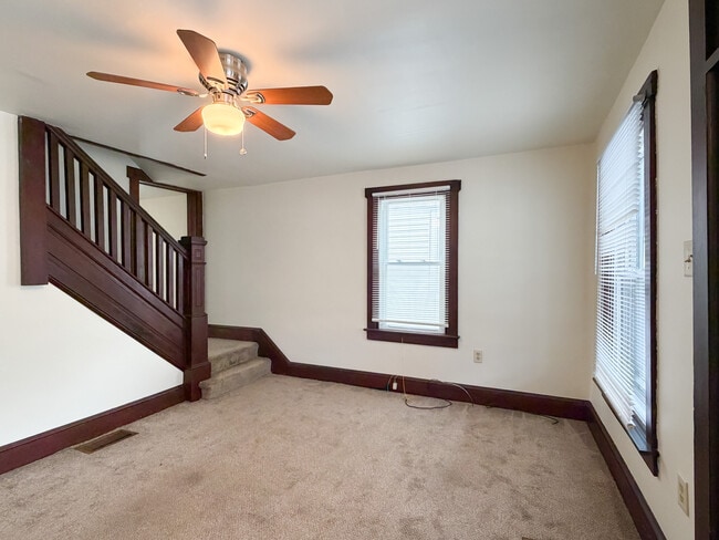 Photo - 337 Duke St