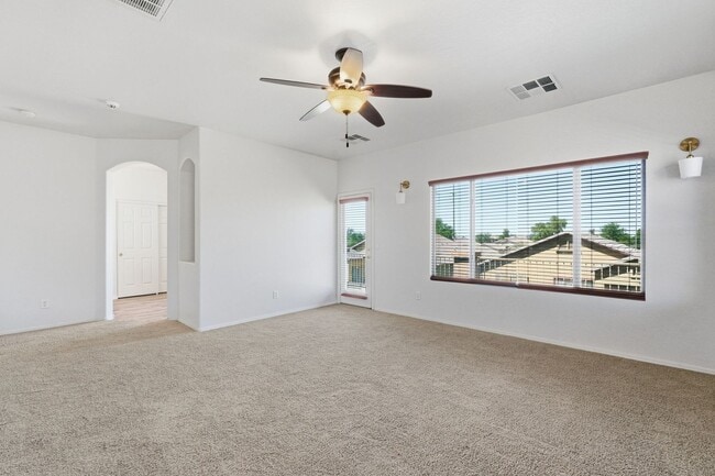 Photo - Move in Special OAC