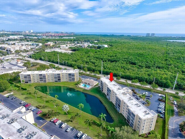 Photo - 170 SE 5th Ave Condo Unit 505