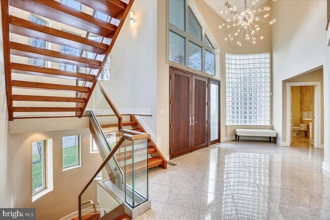 Photo - 6600 80th Pl