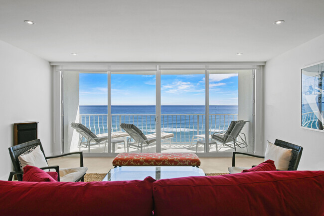 Building Photo - 2774 S Ocean Blvd Rental