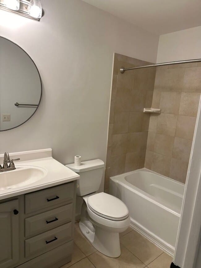 Photo - Woodlake Villa - 2 Bedroom/2 Bathroom