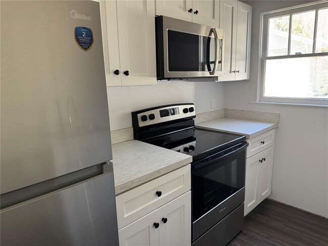 Photo - 512 W Dixie Ave