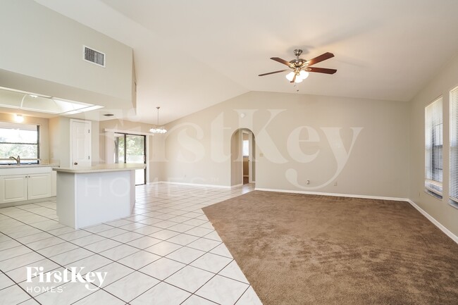 Photo - 3325 SW 6th Ave