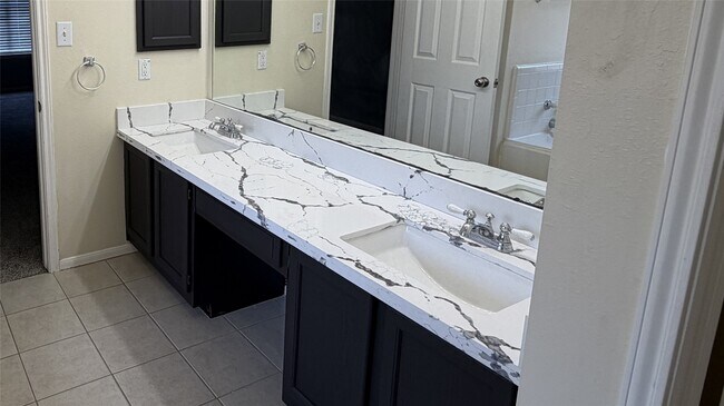 Photo - 7231 Brockington Dr