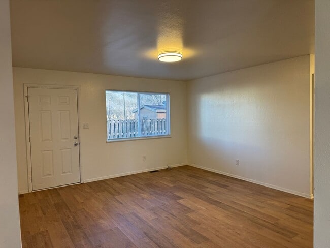 Photo - Ground Level - 2 Bed, 1 Bath Townhouse!!! Unit 1