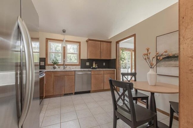 62 Harrington Rd