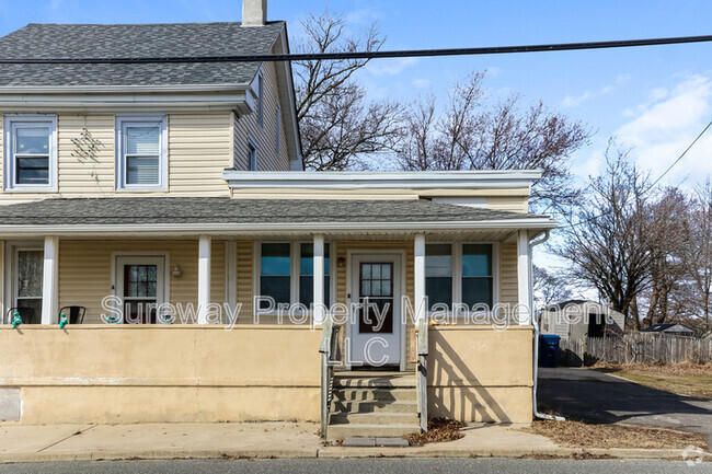 Building Photo - 238 N Main St Unit B Rental