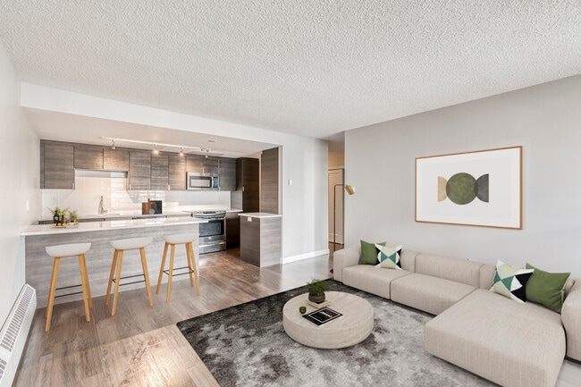 Building Photo - Hull Estates