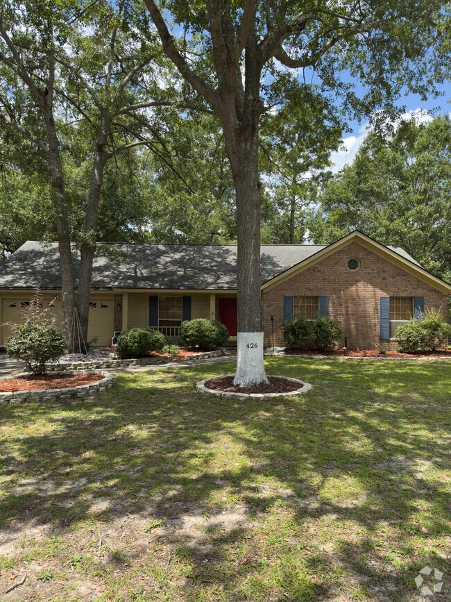 Building Photo - 426 Arlington Dr Rental