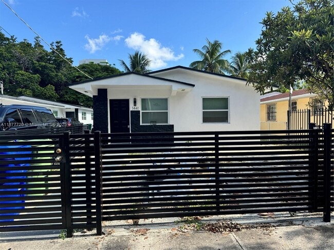 Photo - 1445 NW 34th St Unidad 1445