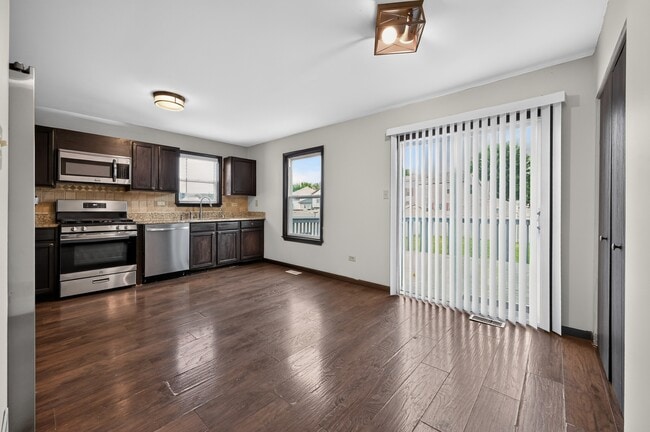 Photo - 1301 Brookfield Dr