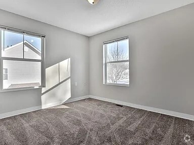 Building Photo - 287 Frenn Ave Rental