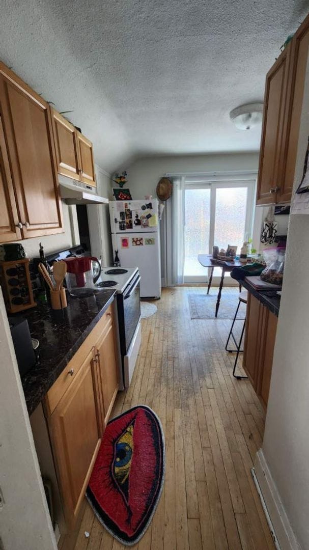 Photo - 609 Bemidji Ave N Unit A