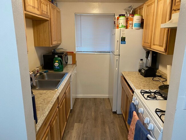 Photo - 1 bed 1 bath pet friendly! Unit 225