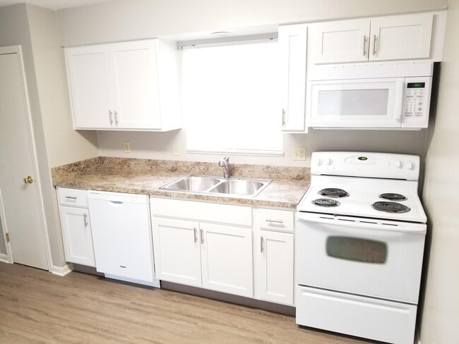 Photo - 1725 Churchill Downs Rd Unidad 1725 Churchill Downs