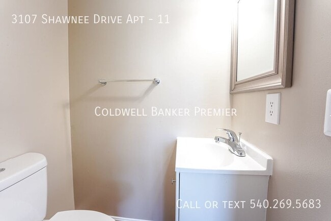 Photo - 3107 Shawnee Dr Unit 11