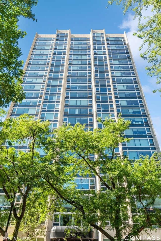 Building Photo - 2728 N Hampden Ct Unit 1203 Rental