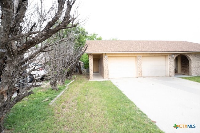 Photo - 1207 Wales Dr
