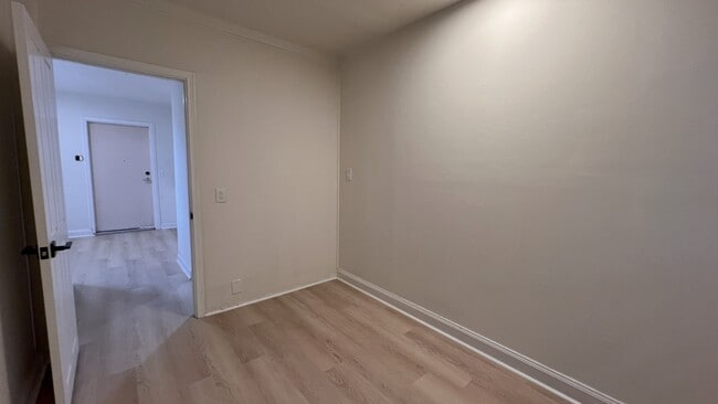 Photo - 131 Vine St S Unité 3