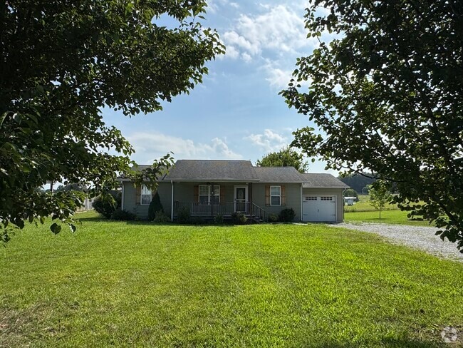 Building Photo - 7901 Hilham Rd Rental