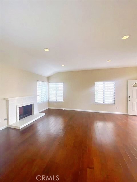 2980 Hyde Park Cir
