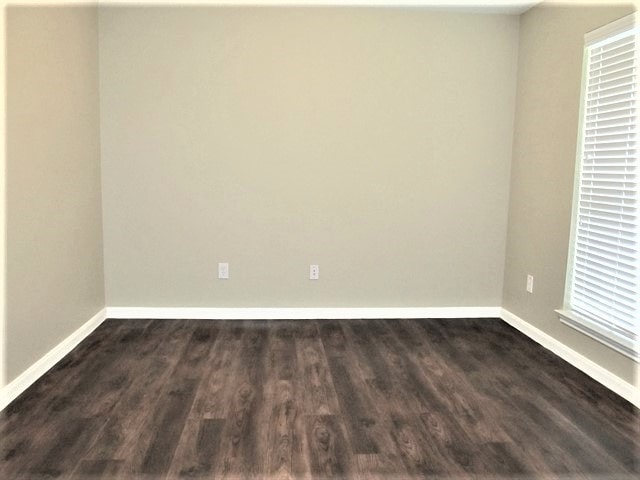 Photo - 21655 Falvel Lake Dr