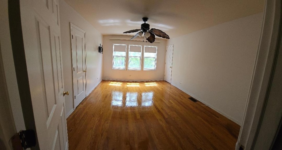 Photo - 548 E 89th St Unit 2