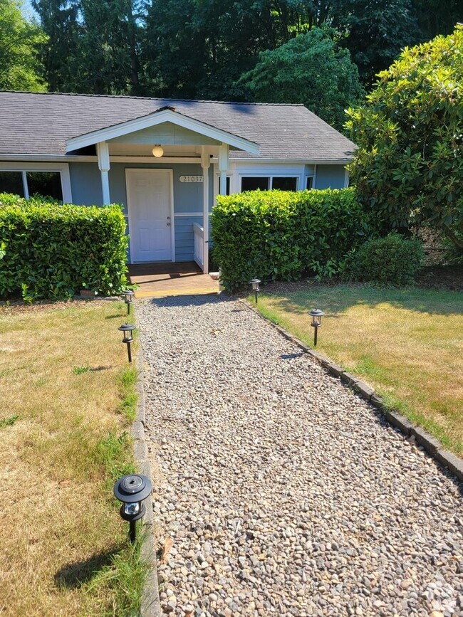 Building Photo - Cozy 3-Bedroom Rambler in Quiet Redmond Se... Rental