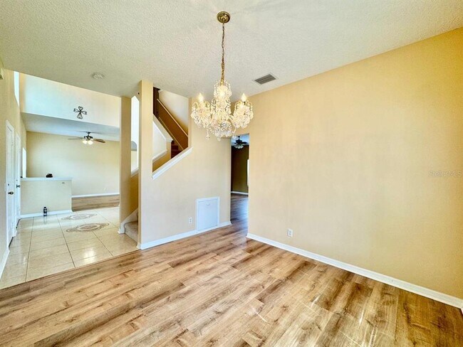 Photo - 884 Addison Dr NE