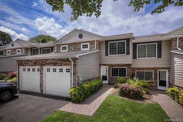 Building Photo - 2305 Townehouse Dr Unit 2305